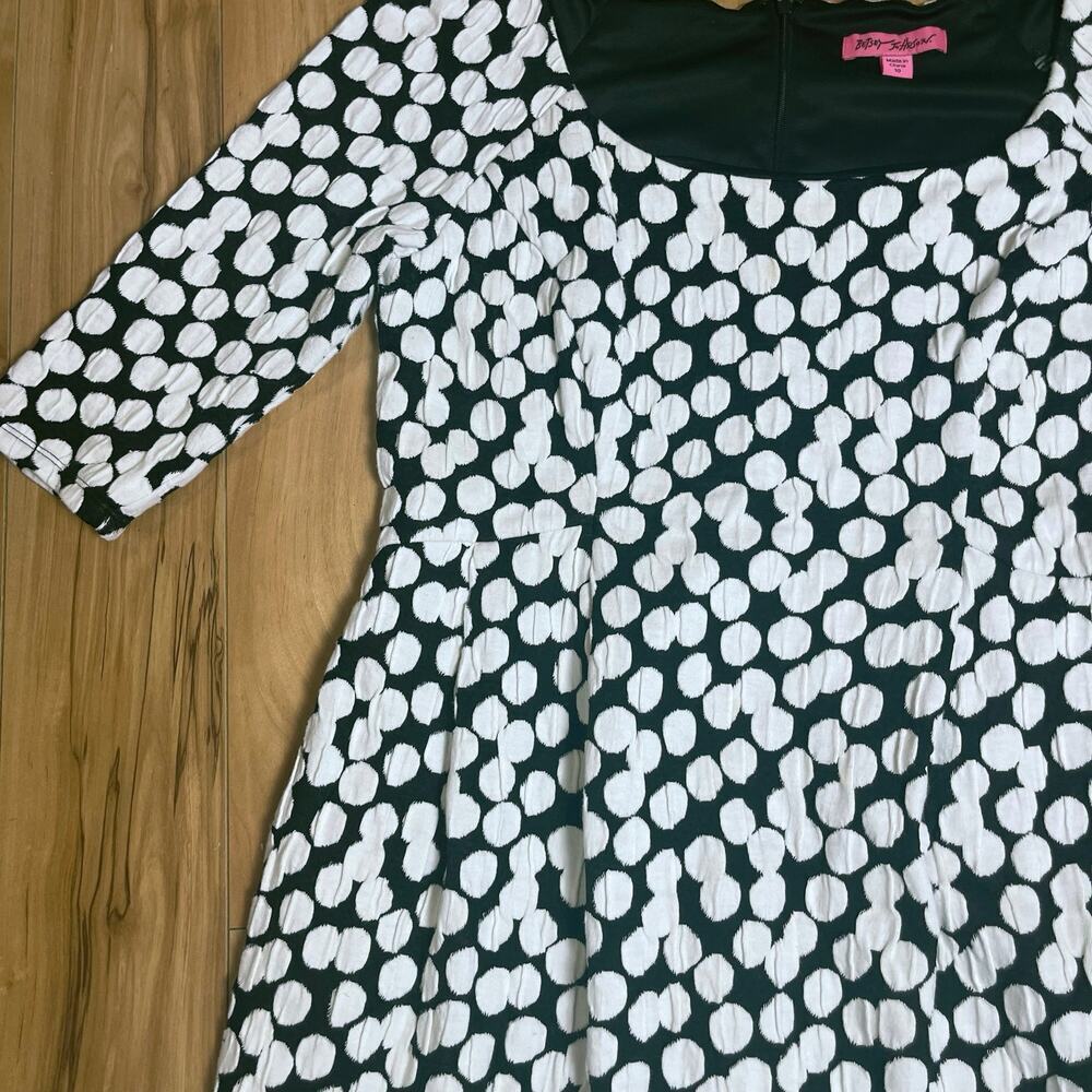 Betsey Johnson Polka Dot Fit and Flare Dress Black White 10 Retro - Picture 6 of 12